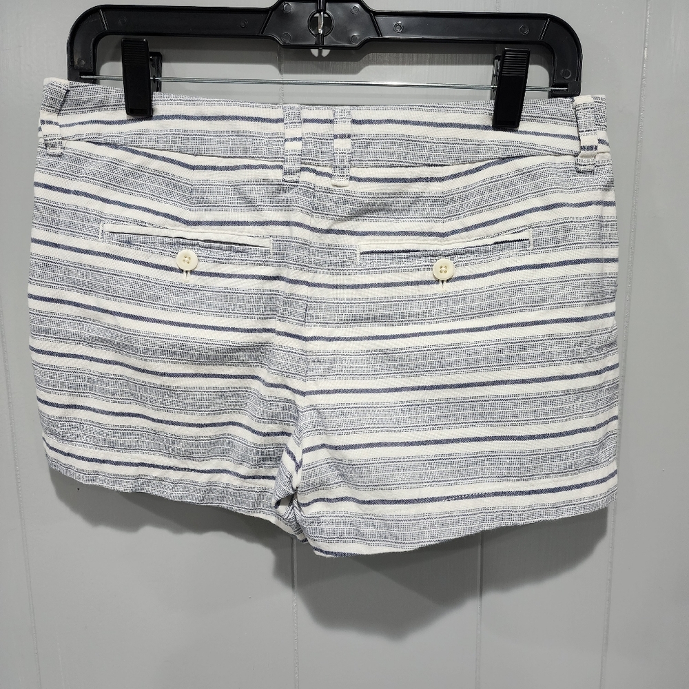 Khakis By Gap The 3” Inseam Short Blue White Chino Shorts, Size 2 - Picture 2 of 5
